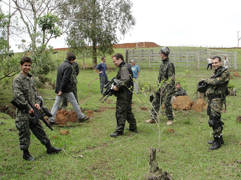 Fotos Aero Fazenda Biluca 30-10-2011 Aero%252520Fazenda%252520Biluca%252520-%252520Paintball%252520-%25252030-10-11%252520%25252828%252529