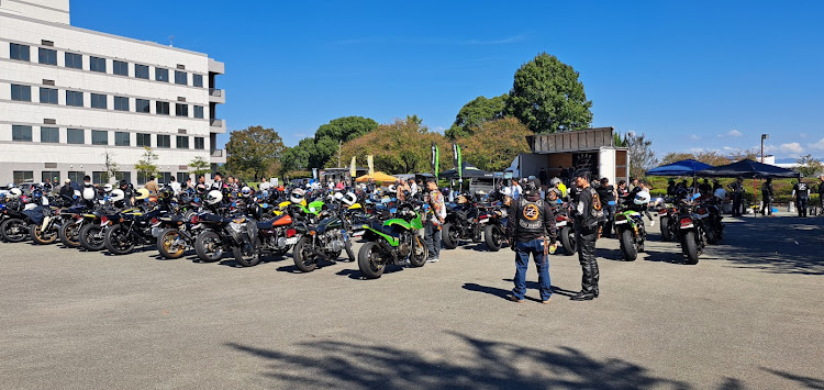 rc04zxt10さんが投稿したバイクネタ・カワサキ・カワサキZオーナーズイベント・空冷Z・遊びで塗装に関するカスタム事例の投稿画像7枚目