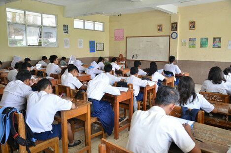  Contoh  Nama Kelas  yang  Keren Tingkat SMP  dan Artinya 