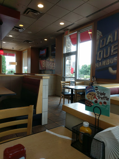 Fast Food Restaurant «DQ Grill & Chill Restaurant», reviews and photos, 7700 Normandale Blvd, Edina, MN 55439, USA