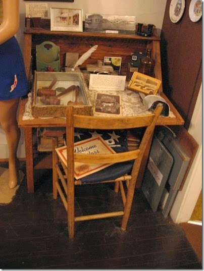 IMG_3711 Writing Desk at the Milwaukie Museum in Milwaukie, Oregon on September 27, 2008