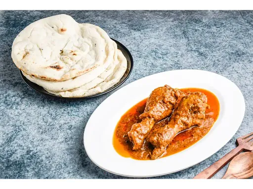 Chicken Leg Curry With 4 Tandoori Roti