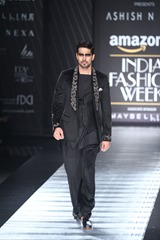 AIFWSS17-Ashishnsoni-rajeshpratapsingh-Mystylespots-18