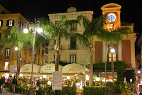 Sorrento town square