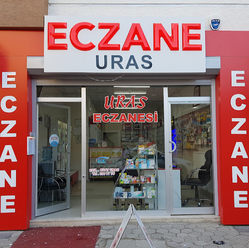 Uras Eczanesi logo