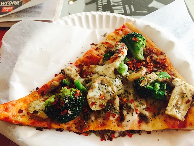 John & Tony's Pizzeria