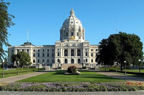 파일:external/www.minnesotastudentleaders.org/4186503-Minnesota_State_Capitol_St_Paul_Minnesota_2008_Saint_Paul.jpg