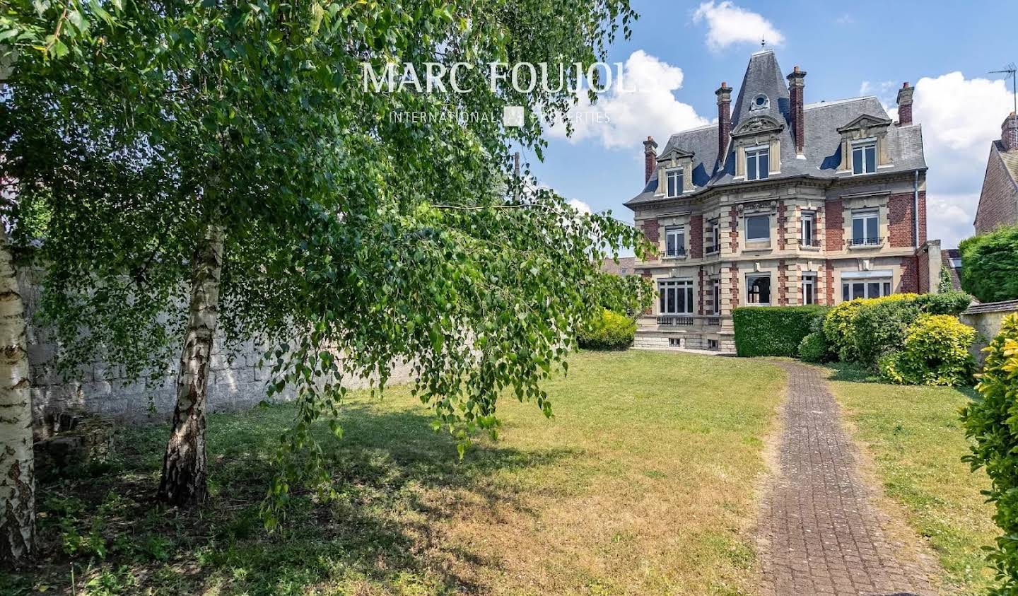 House with garden and terrace Compiegne