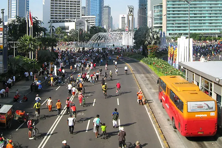 car free day jakarta