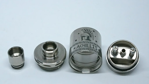 DSC 6451 thumb%255B3%255D - 【RDA】「ACHILLES II RDA by Titanium MODS」（アキレス2RDA)エングレービング付モデルレビュー！フルチタンボディで軽量、英雄アキレスの掘りが所有欲を満たしてくれるフレーバーチェイサー御用達モデル！【ドリッパー/フレーバー/電子タバコ】