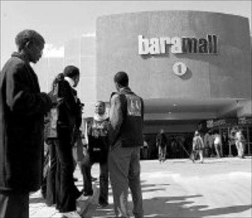 SHOPPING SPREE: Baramall is one of the new malls servicing Soweto. Pic. Elvis Ntombela. 24/05/2006. © Sunday World.