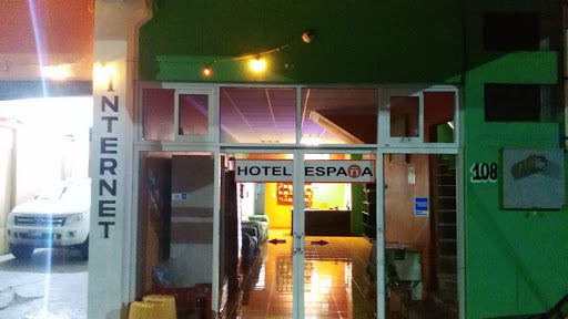 Hotel España, 95100, Constitución 108, Centro, Tierra Blanca, Ver., México, Alojamiento en interiores | VER