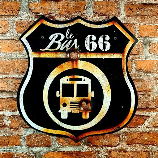 Bus Cafe logo