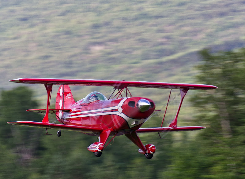 Pitts%252520Special%252520high%252520speed%252520pass.jpg