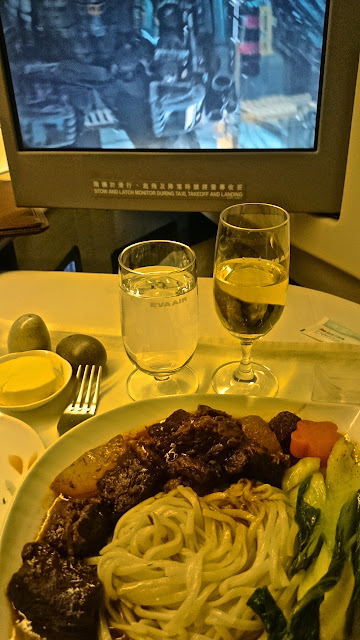 DSC 0088 - REVIEW - EVA Air: Royal Laurel Business Class - London to Bangkok (B77W)