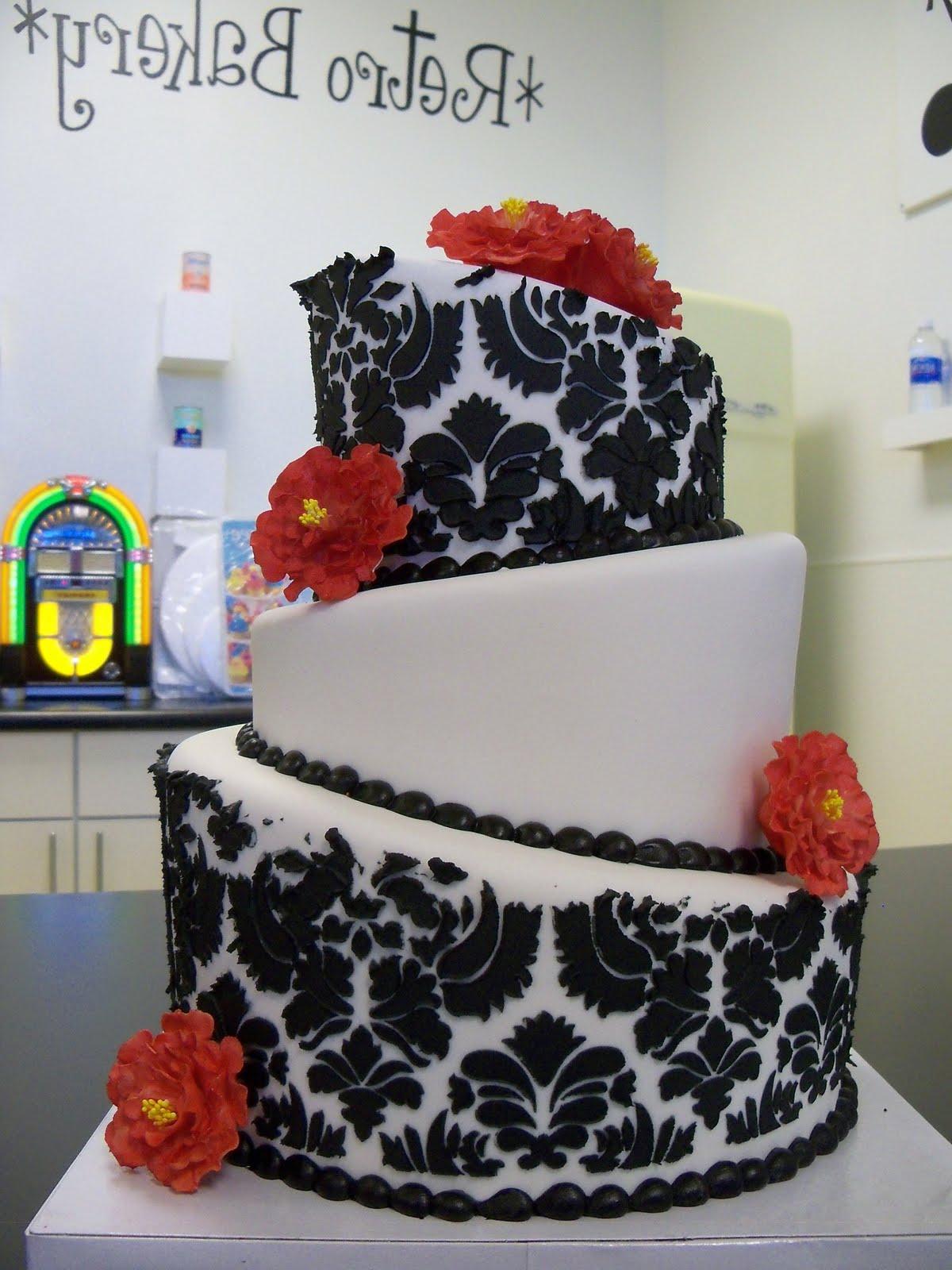 damask wedding cake