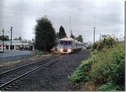 Lewis & Clark Explorer passing the St. Helens Depot on October 1, 2005