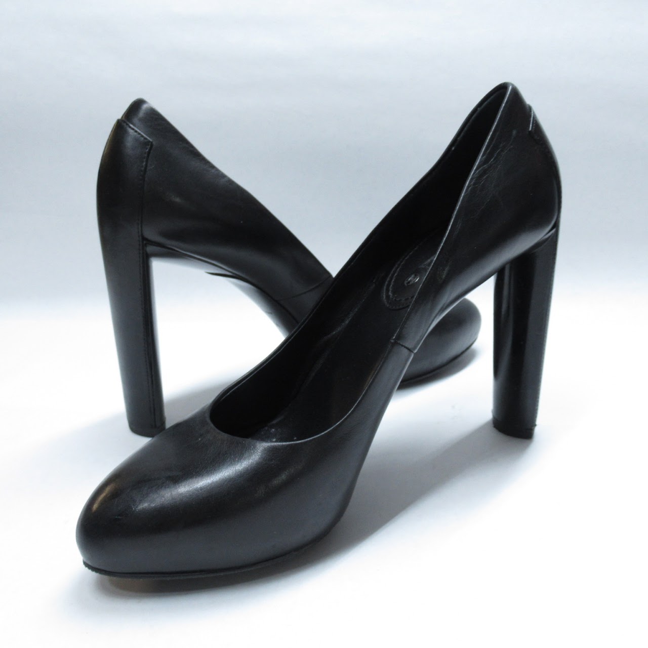 Céline Black Leather Pumps