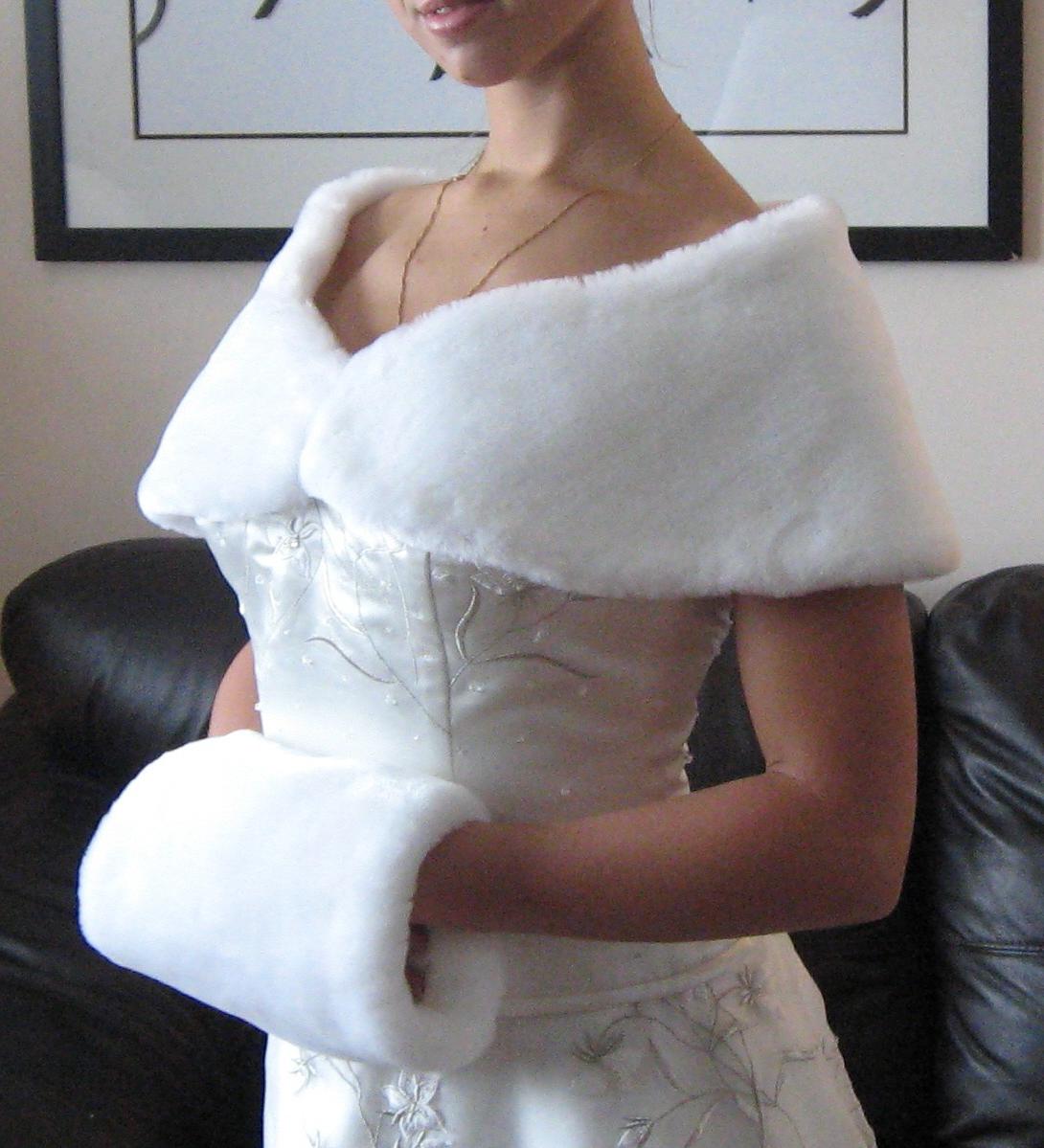 WHITE WEDDING FUR WRAP and