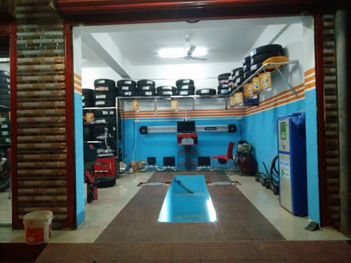 Tyre Zone Teligothpara, Railway Station Road, Near Hotel Tara, Balangir, Odisha 767001, India, Car_Service, state OD