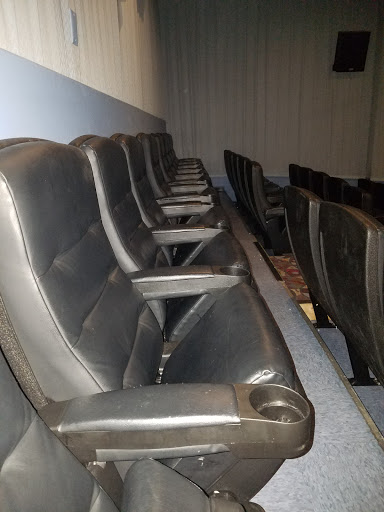 Movie Theater «Cinema World», reviews and photos, 476 John Fitch Hwy, Fitchburg, MA 01420, USA