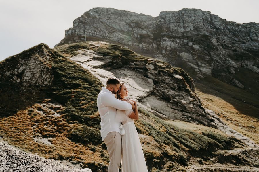 Fotógrafo de casamento Alena Litvinova (litvinovasochi). Foto de 11 de outubro 2018