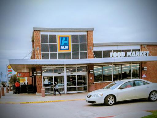 Supermarket «ALDI», reviews and photos, 1585 W Main St, Lewisville, TX 75067, USA