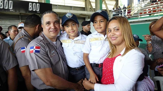 Gradúan 174 niños y jóvenes en Policía Juvenil Comunitaria en SDE 