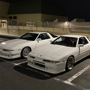 スープラ JZA70