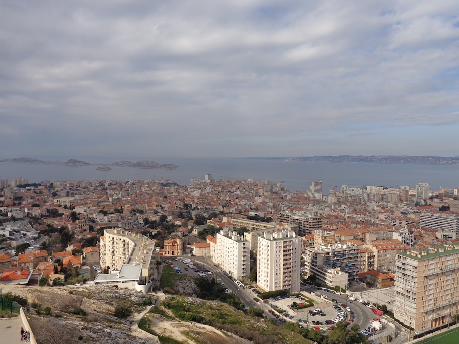 А включите-ка мне усилители качки! А подайте-ка белых пиджаков. Costa Paсifica февраль 13г