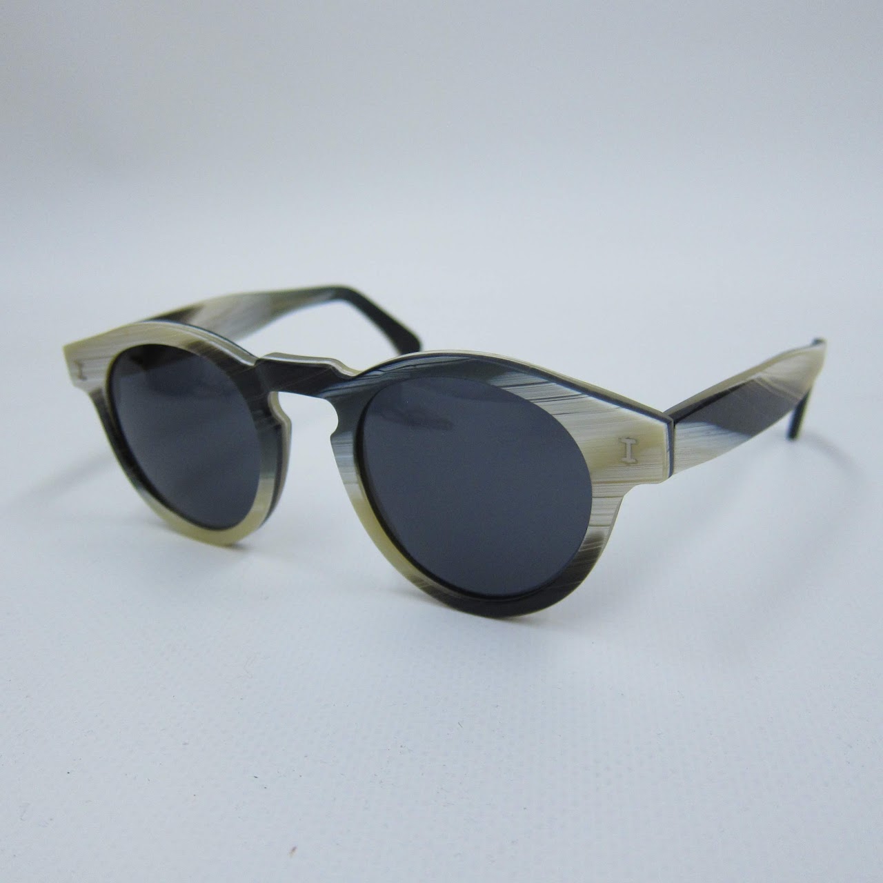 illesteva Leonard Sunglasses