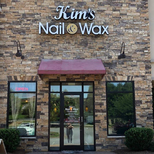 Kim's Nail & Wax logo