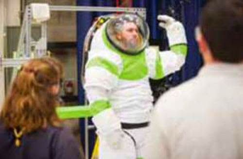 Nasa Versatile New Spacesuit