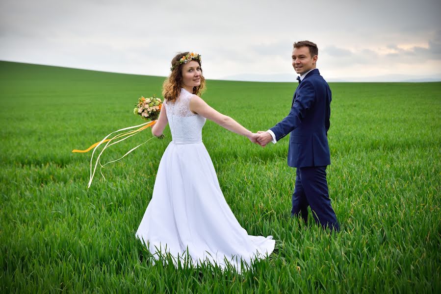Wedding photographer Jacek Segiet (jaceksegiet). Photo of 24 April 2022