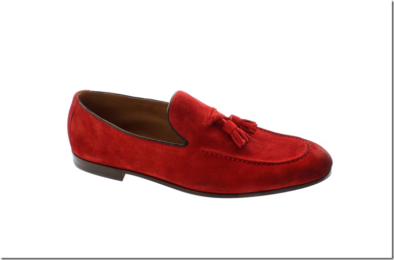 Doucal's anticipazione SS19 - red tassel moc