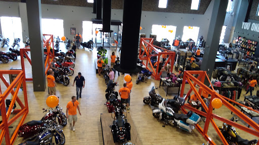 Motorcycle Dealer «McGrath Dubuque Harley Davidson», reviews and photos, 145 N Cres Ridge, Dubuque, IA 52003, USA