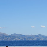 Uitzicht vanaf de veerboot naar Kefalonia.