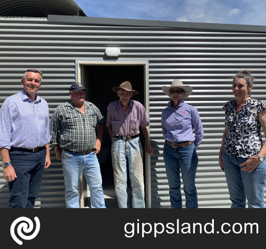 Local MP Darren Chester pictured with (L-R) Bernard Flannagan, Ron OConnley, Brenda Flannagan and Erica Coulthard outside of the upgraded facilities