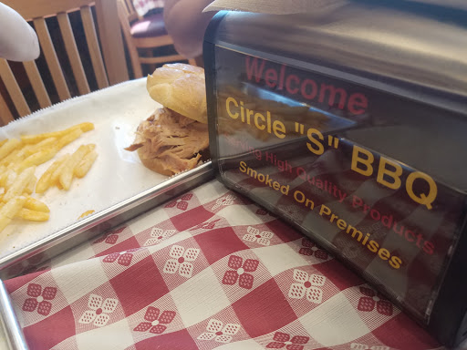 Barbecue Restaurant «Circle S BBQ LLC», reviews and photos, 14630 US-19, Hudson, FL 34667, USA