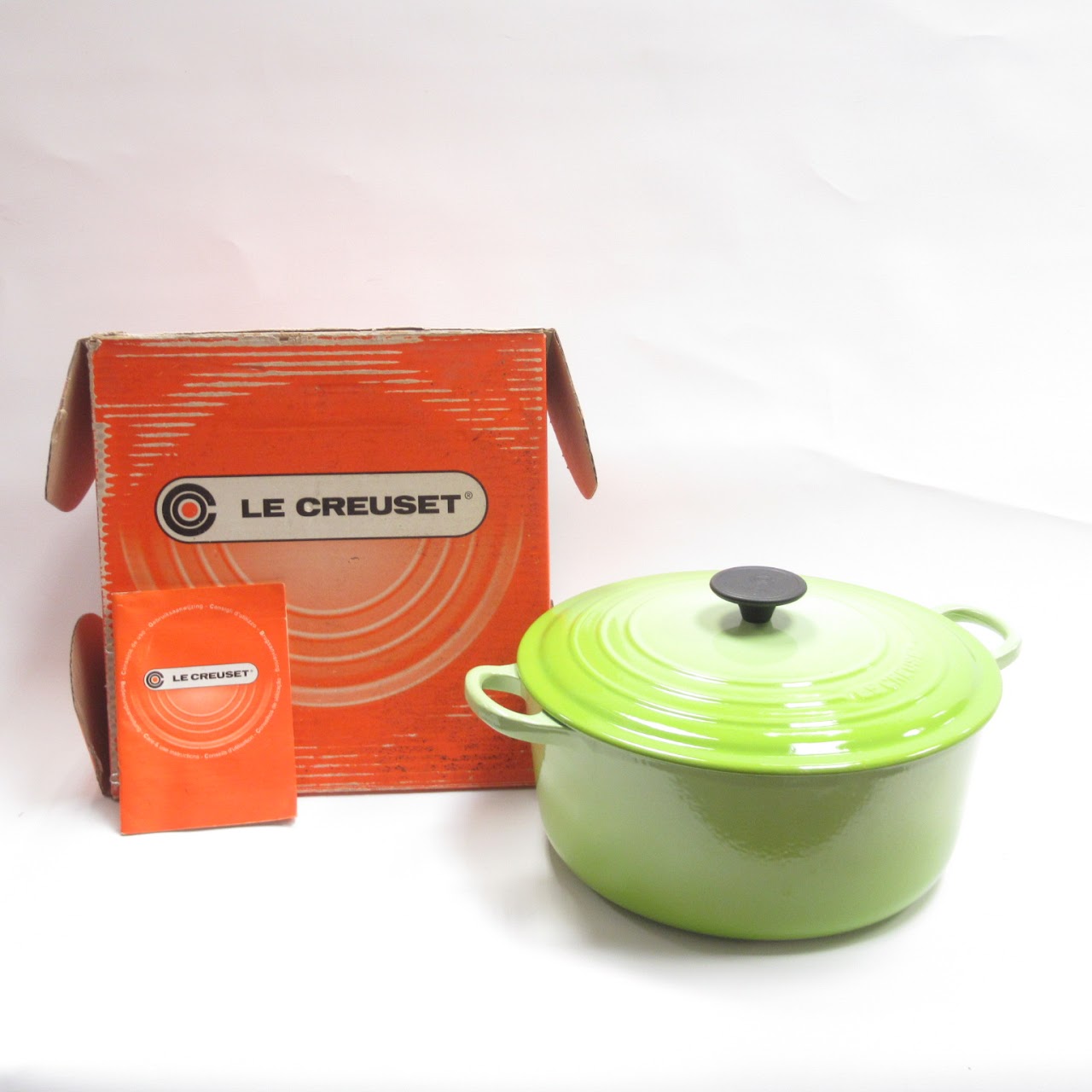 nordøst fritaget Blåt mærke Le Creuset 5.5 Qt Kiwi Classic Round Casserole