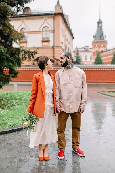 Fotografo di matrimoni Slava Peresvet (slavaperesvet). Foto del 5 maggio 2021