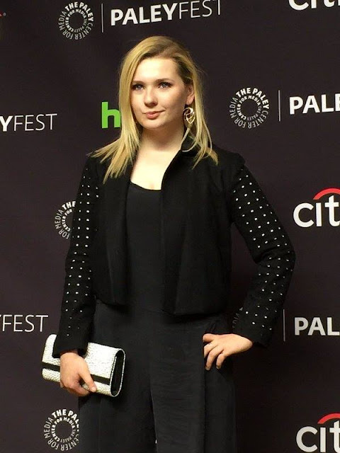 Abigail Breslin Profile Dp Pics