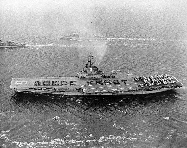 파일:external/upload.wikimedia.org/USS_Essex.jpg