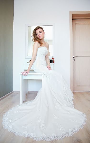 結婚式の写真家Valeriya Zakharova (valeria)。2015 2月27日の写真