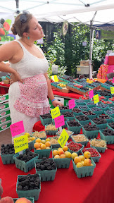 Berries galore to sample and purchase fresh from the farmers and from local fruit product producers at the free annual Oregon Berry Festival in July