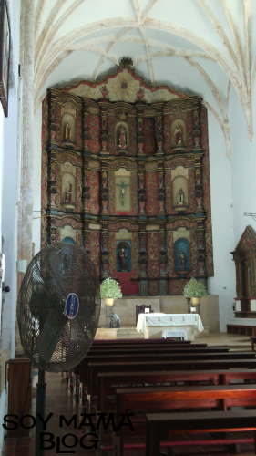 Retablo del ex convento de San Bernardino de Siena en Valladolid, Yucatán