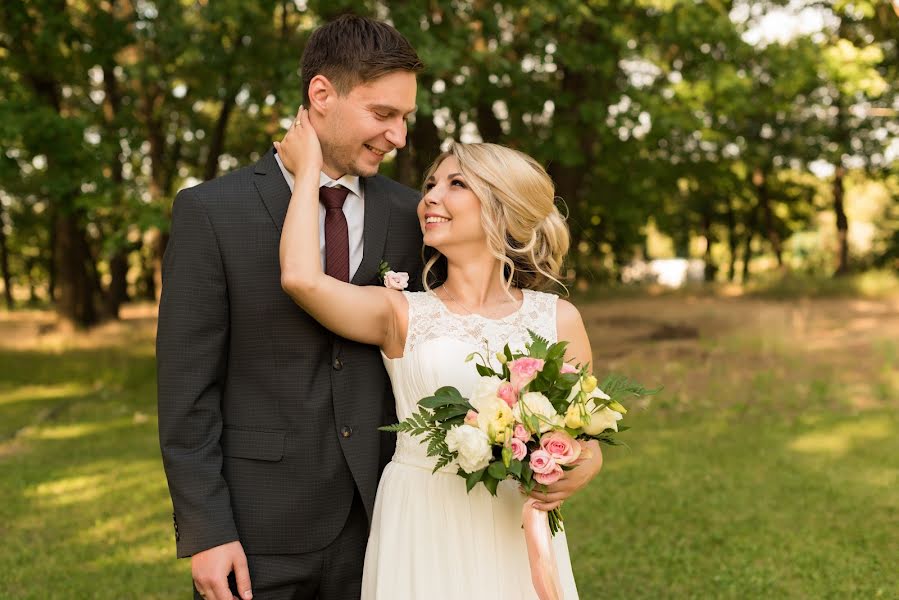 Fotógrafo de casamento Roman Bryzgalin (romanbryzgalin). Foto de 15 de fevereiro 2019