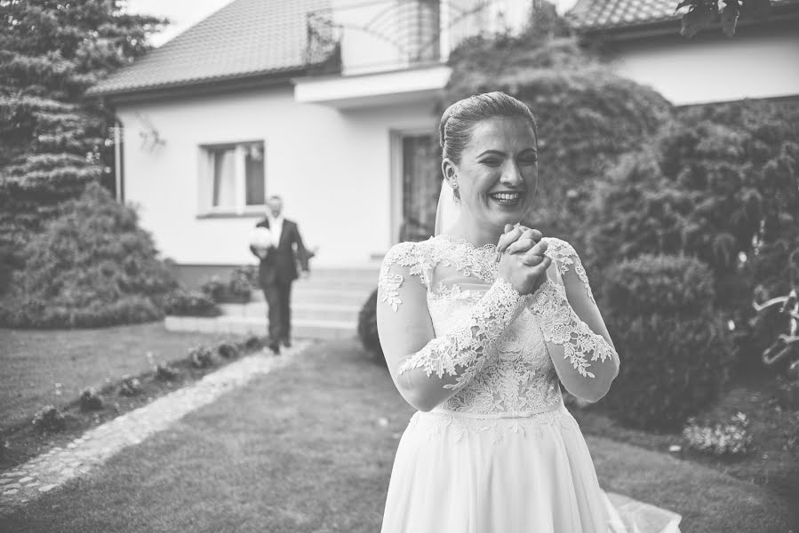 Svadobný fotograf Małgorzata Wojciechowska (wojciechowska). Fotografia publikovaná 28. júna 2017