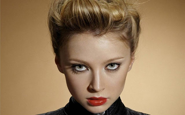 Elisabeth Harnois Profile Dp Pics