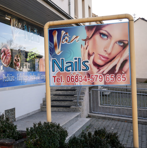 Van Nails | Nageldesign logo